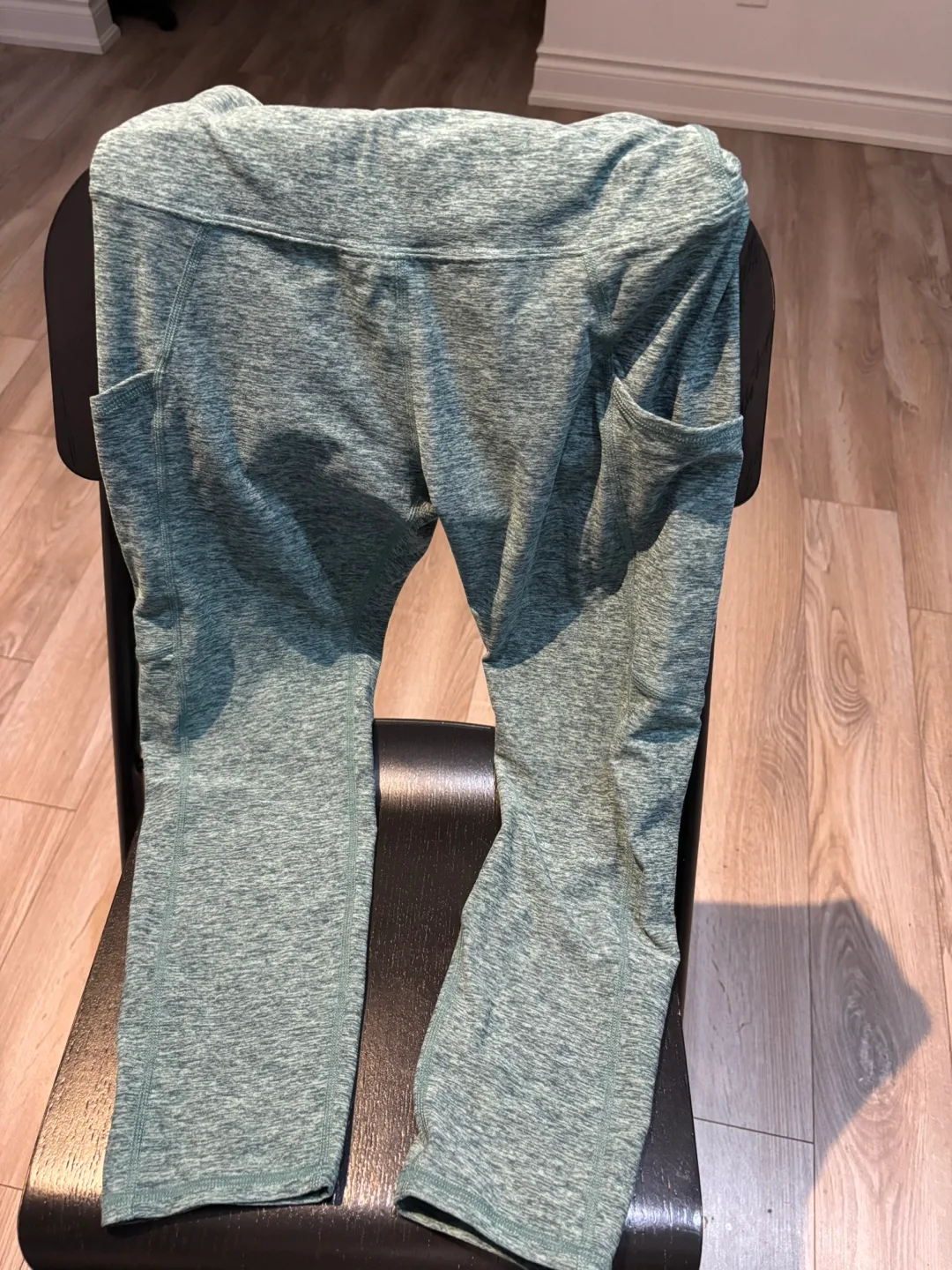 Kirkland Signature 7/8 Leggings - Size Small thumbnail