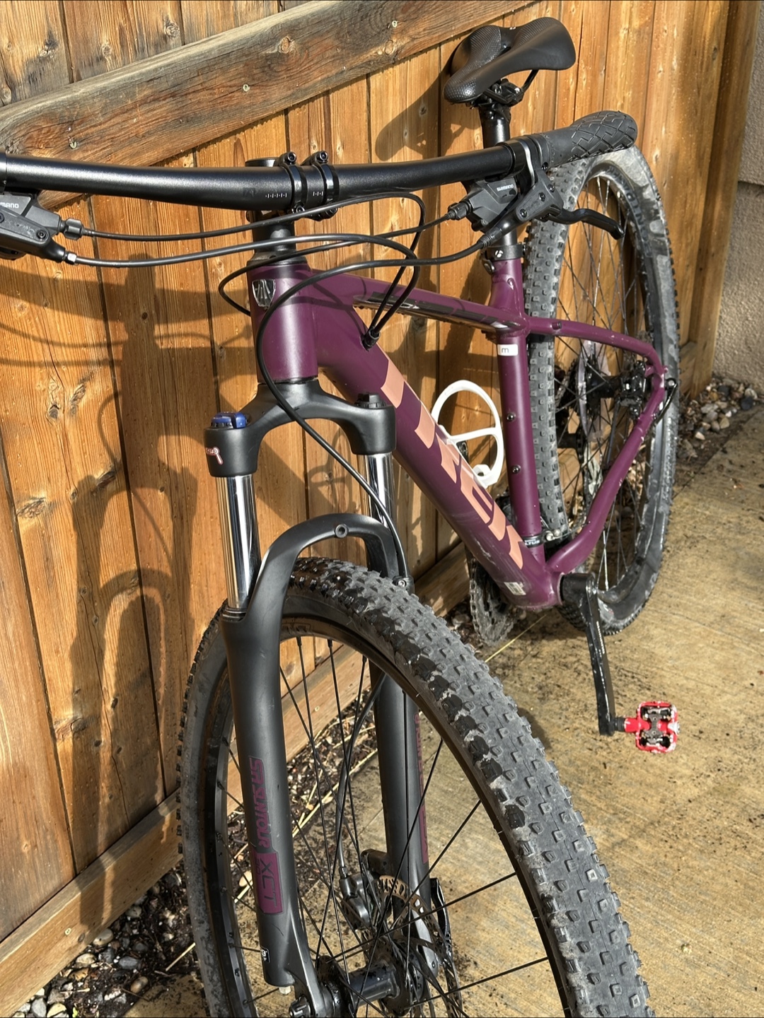 Trek Marlin 6 Women's Mountain Bike - Size M - photo 3