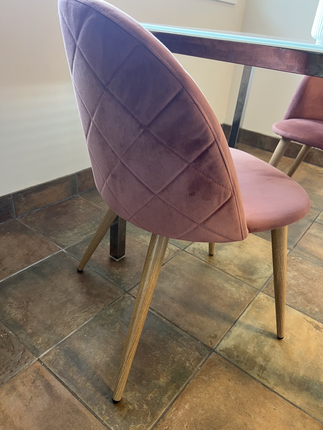 Pink Velvet Dining Set with Metal Legs - photo 3