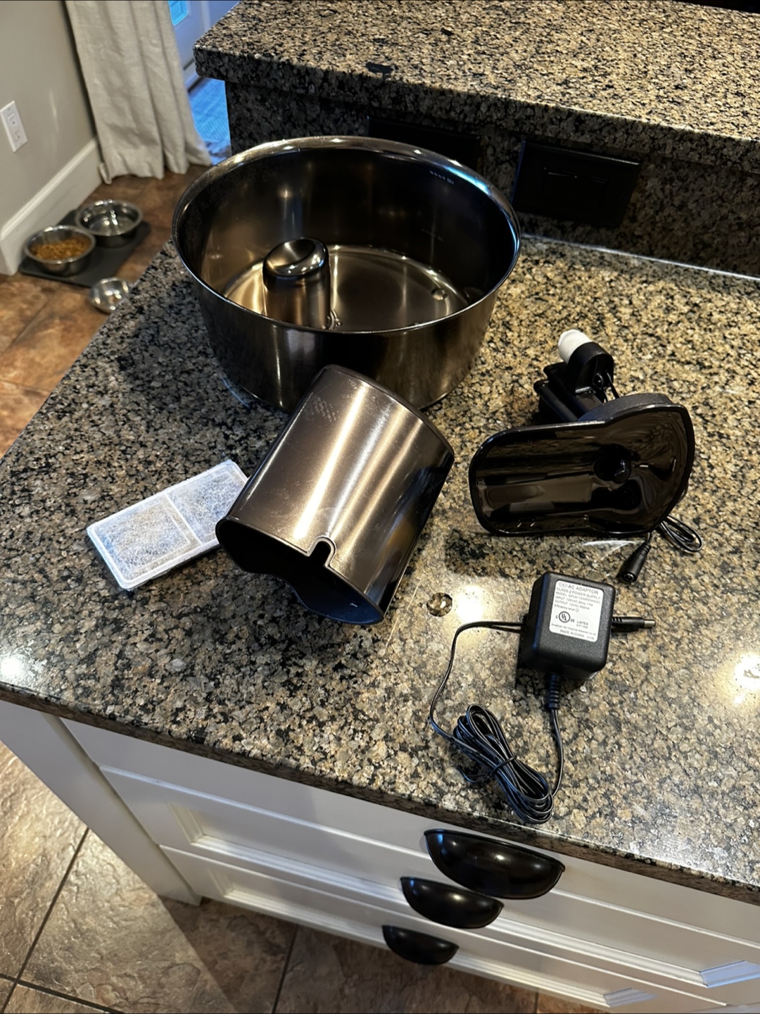 Pet water fountain/waterfall bowl - photo 2