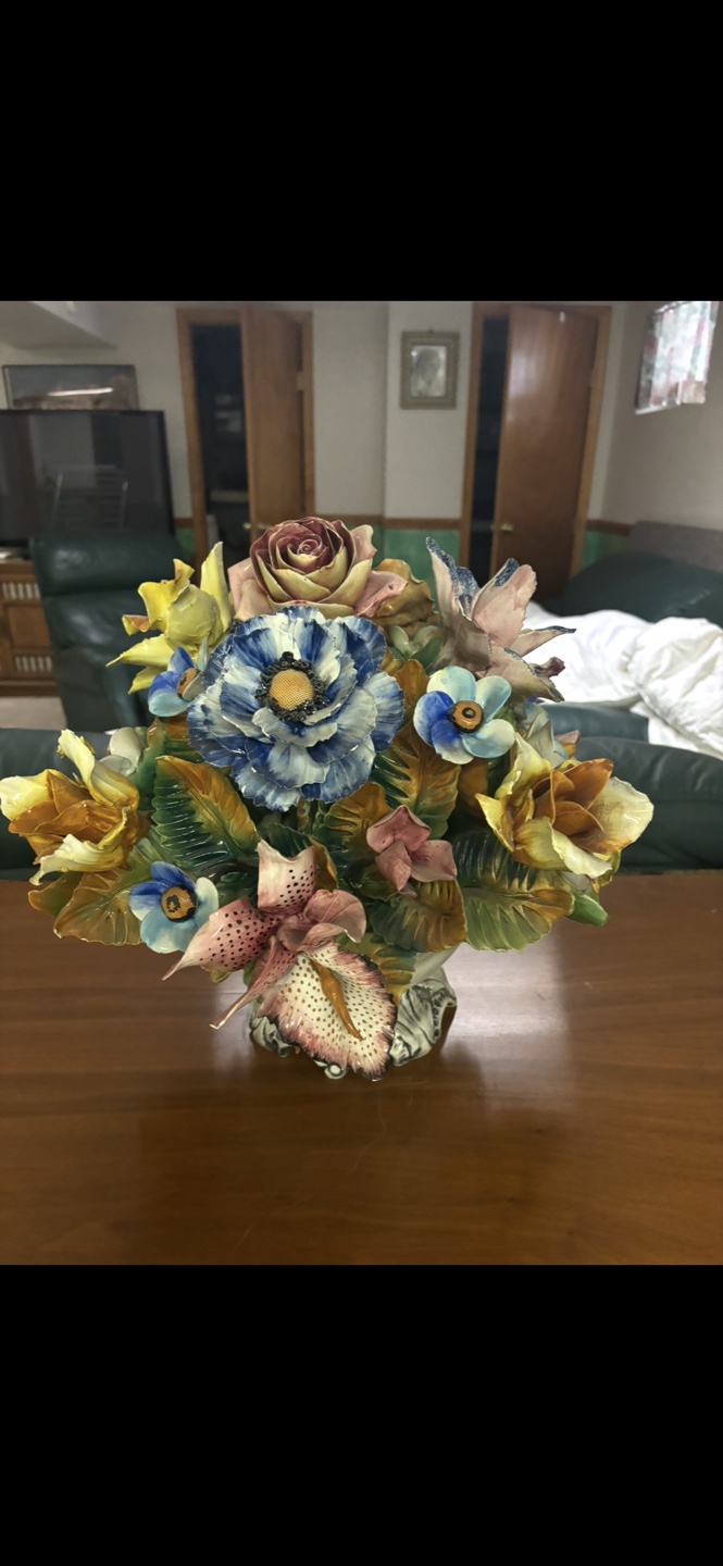 Vintage Italian Ceramic Flower Bouquet - photo 2