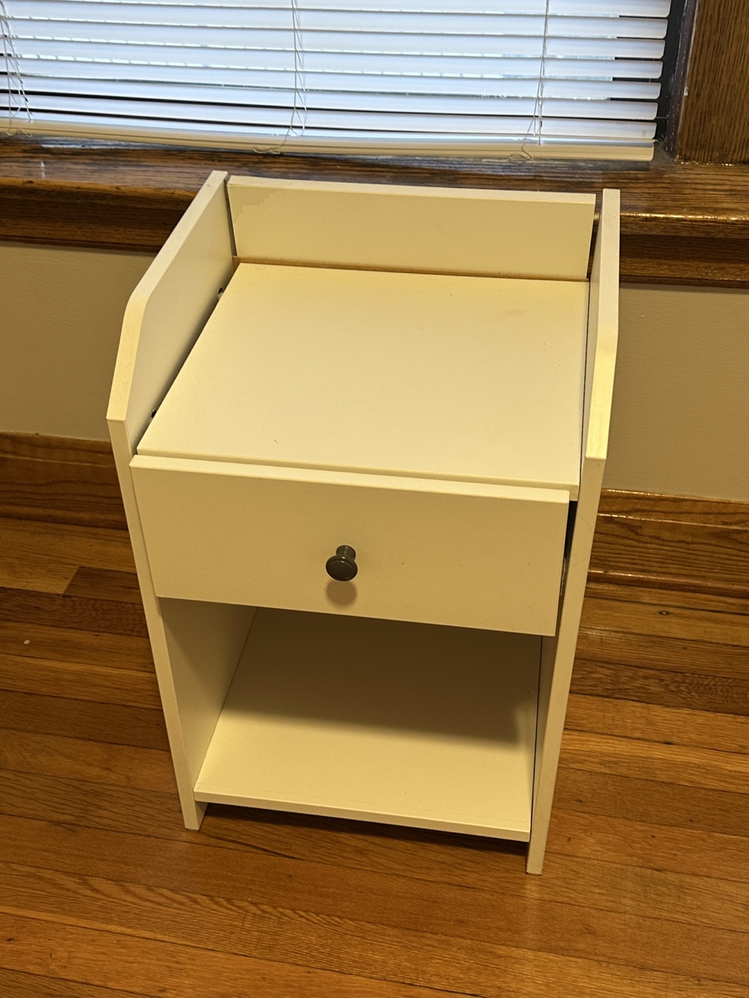 White Nightstand with Drawer and Shelf