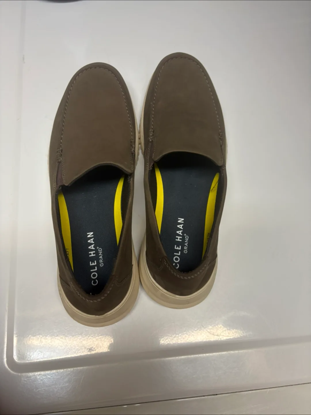 Men Cole Haan Slip On Loafer size 12US preowned image indicator(6)