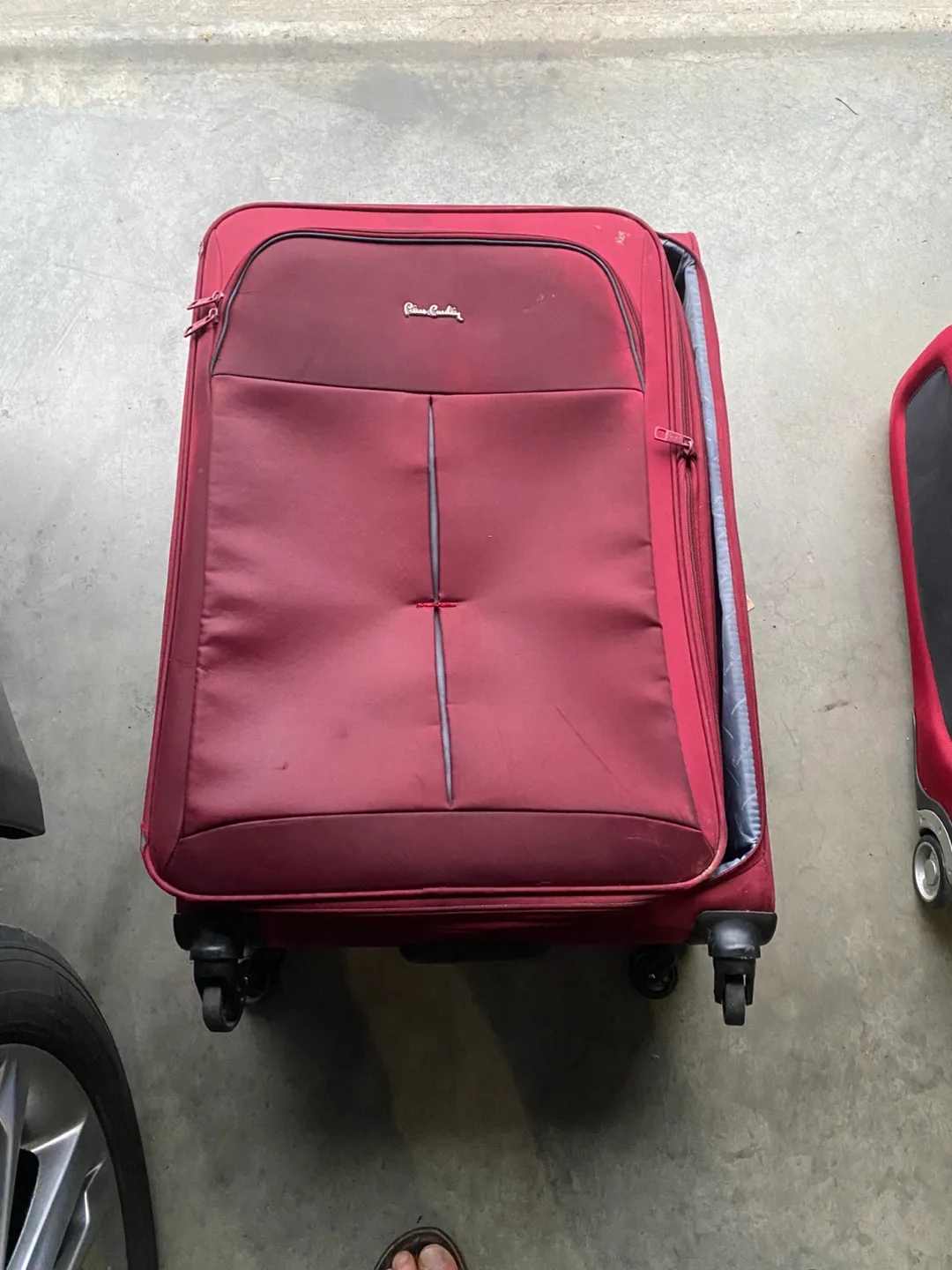 Pair of Ricardo Beverly Hills Suitcases thumbnail