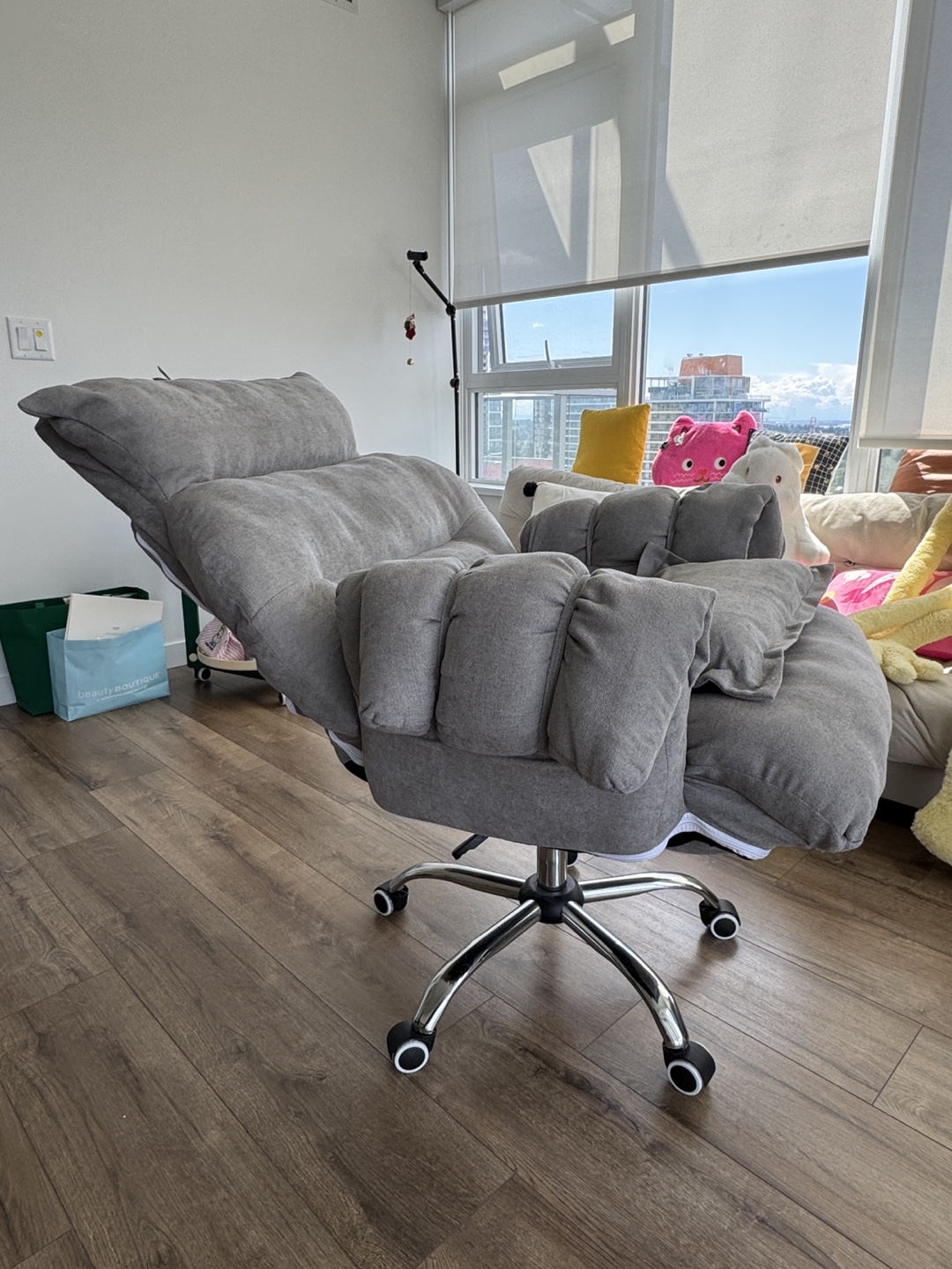 Height-adjustable Chair