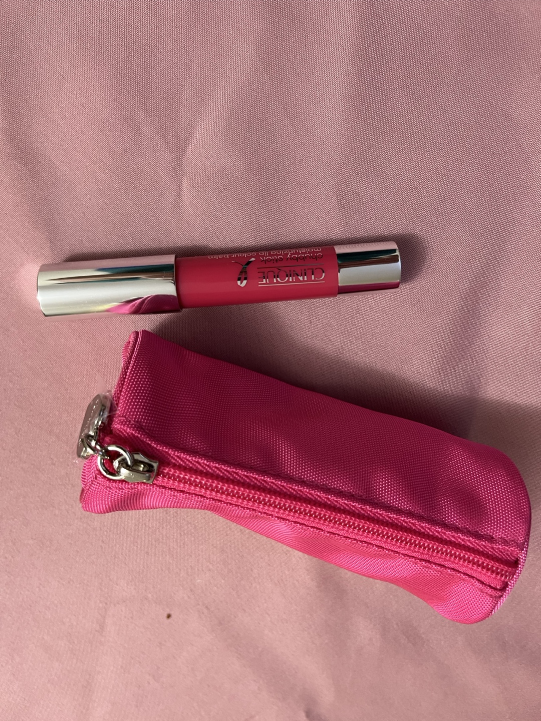 Clinique  Moisturizing Lip Balm in Rose Pop - Limited Edition - photo 2