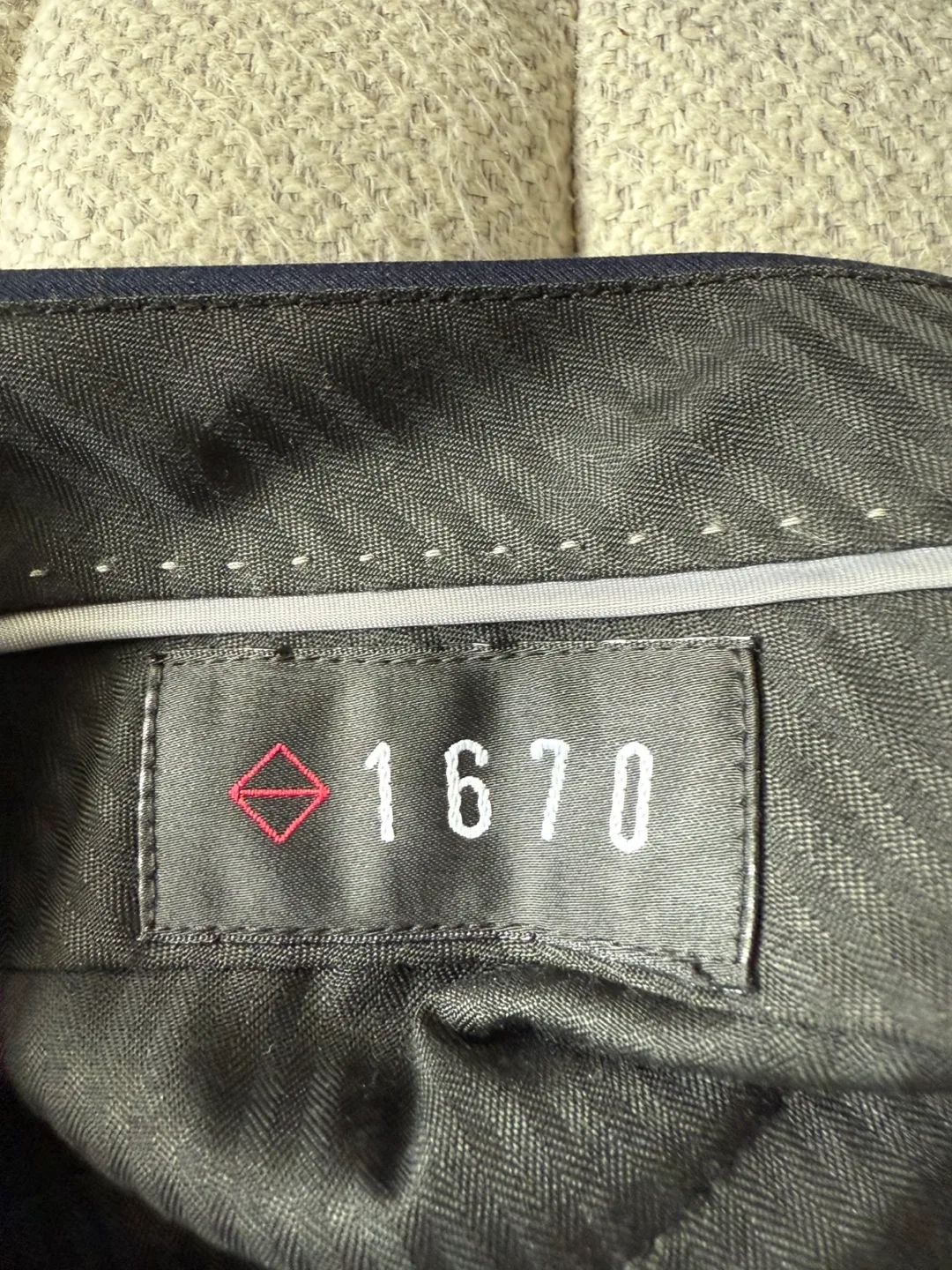 1670 Boy’s Navy Blue Suit image indicator(4)