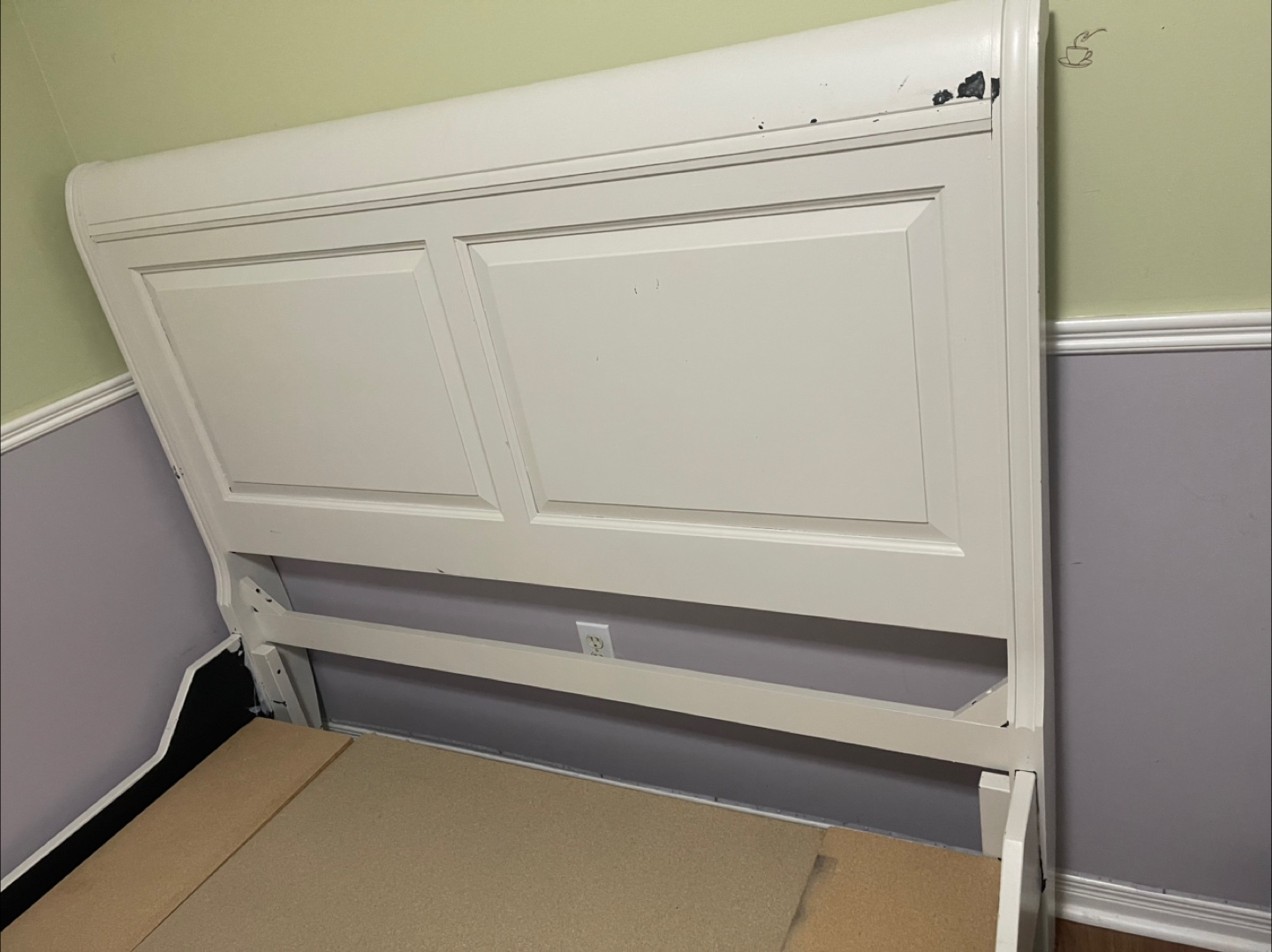 White Queen Bed Frame - photo 4