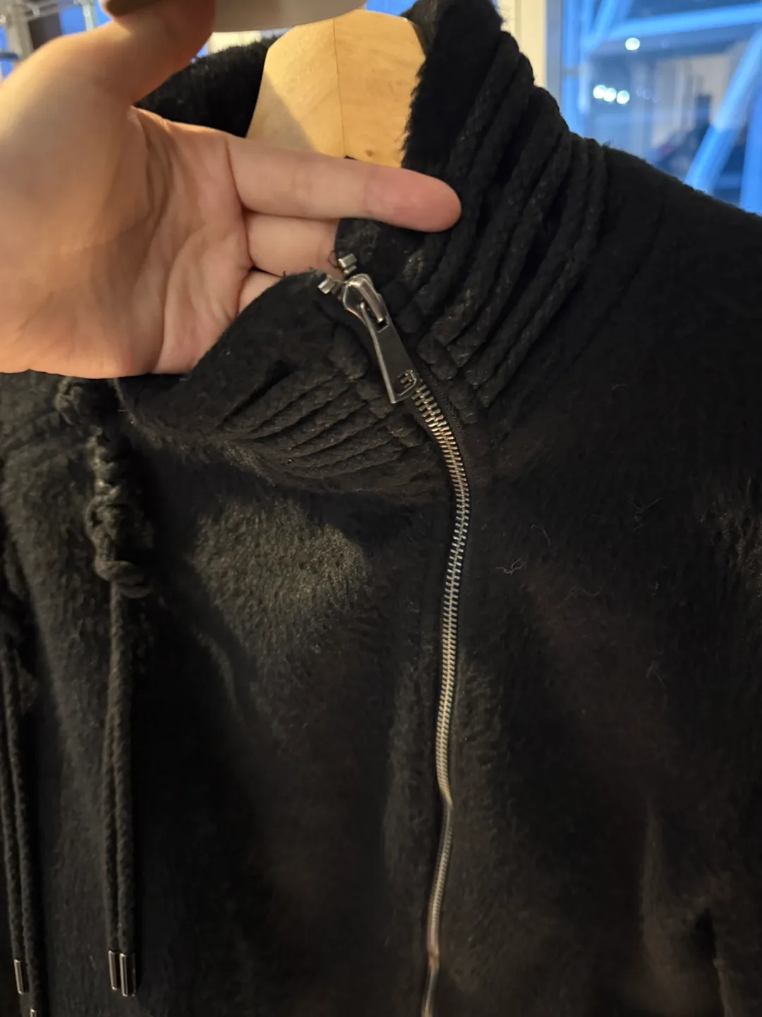 Black cropped zip-up jacket with rope detailing image indicator(3)