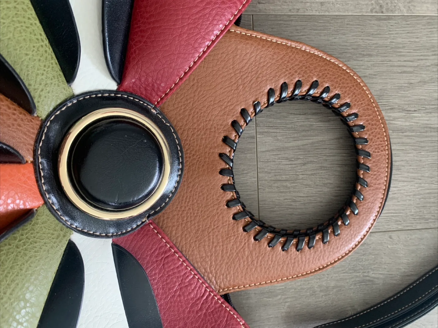 Multicoloured Unique Handbag image indicator(4)