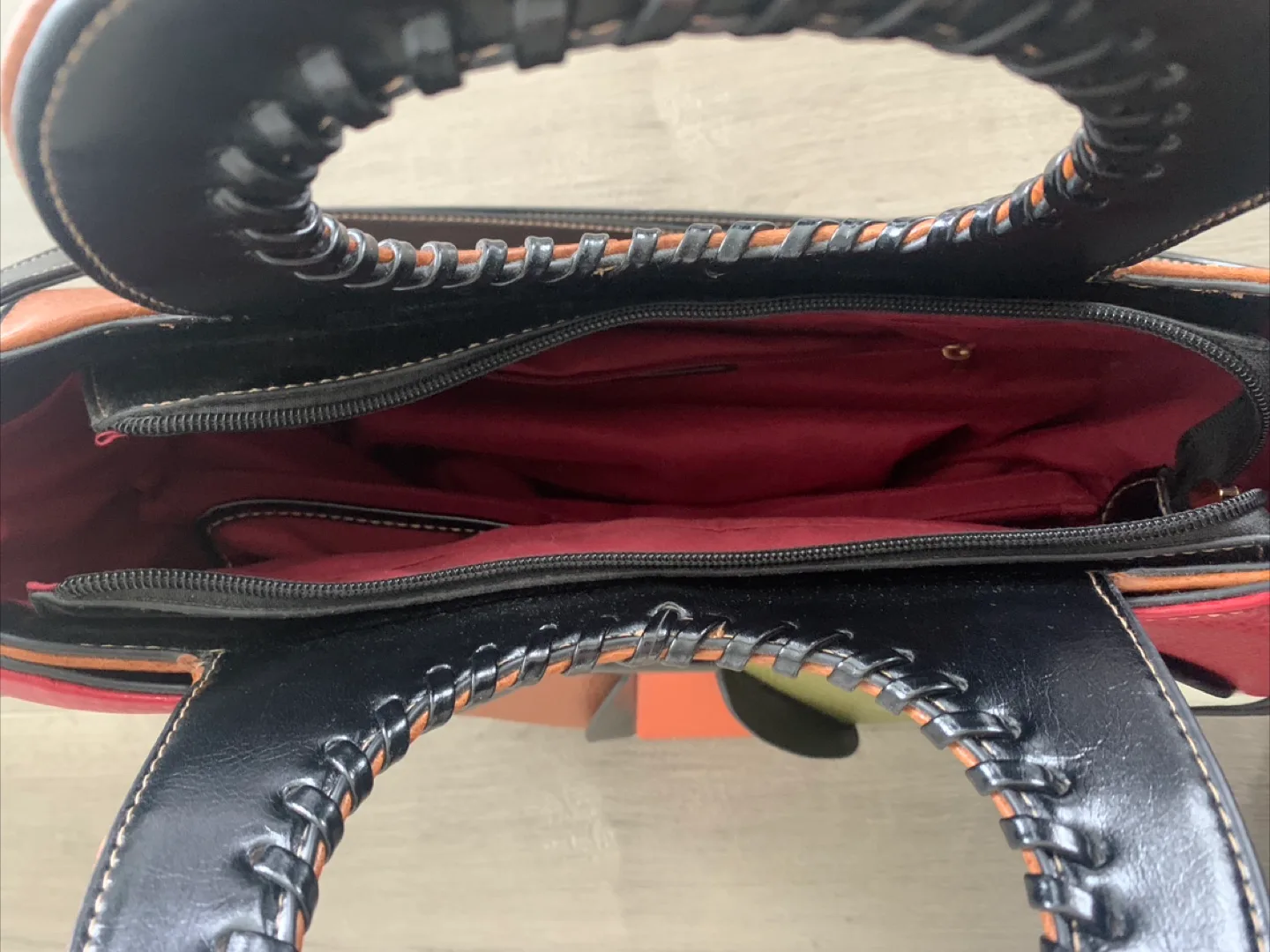 Multicoloured Unique Handbag image indicator(8)
