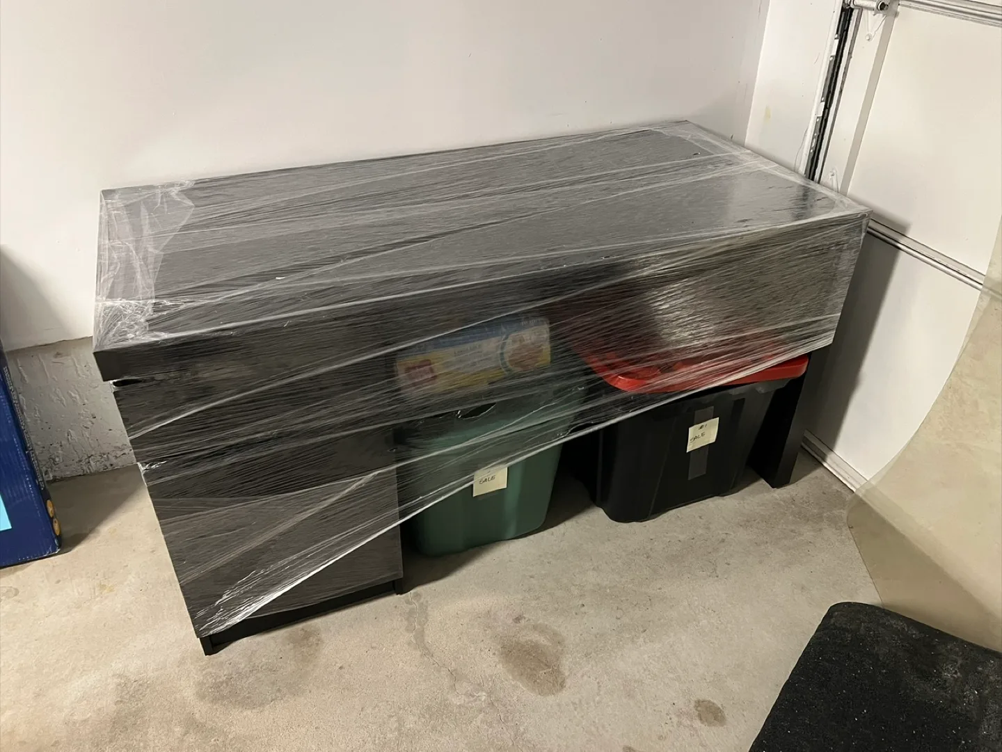 Ikea Malm desk thumbnail