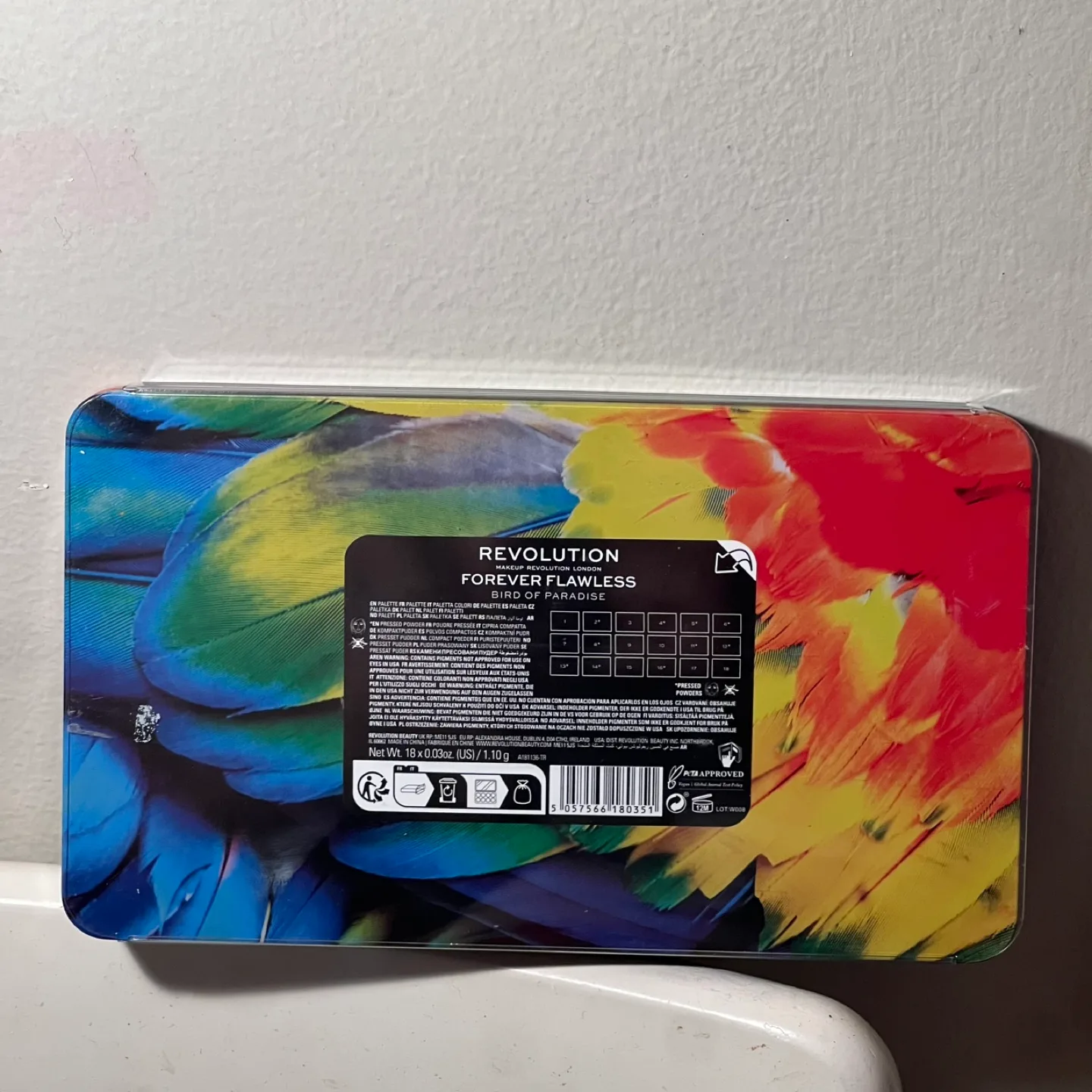 Revolution Forever Flawless Bird of Paradise Eyeshadow Palette image indicator(2)