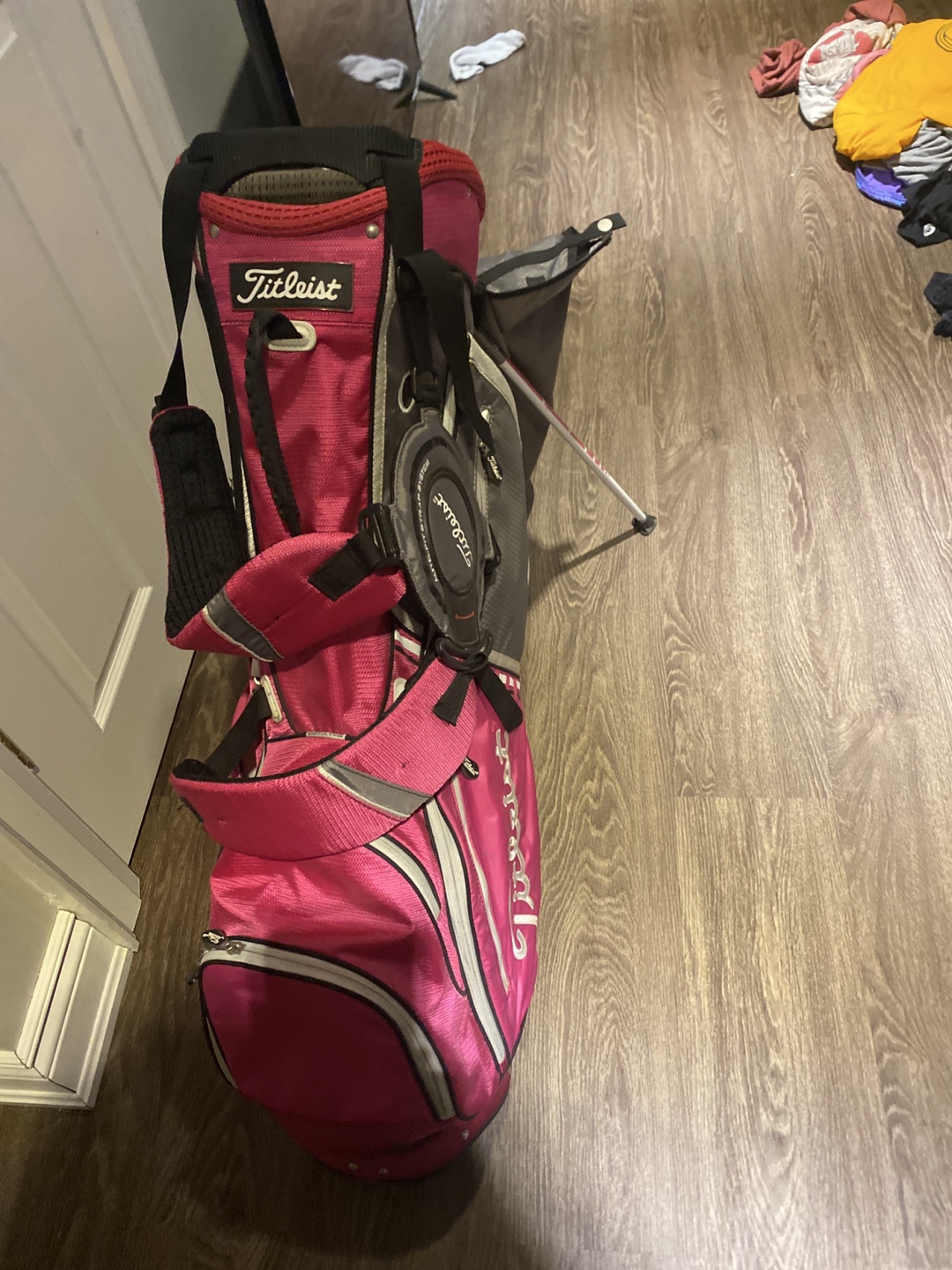 Titleist Pink and Grey Golf Stand Bag - photo 2
