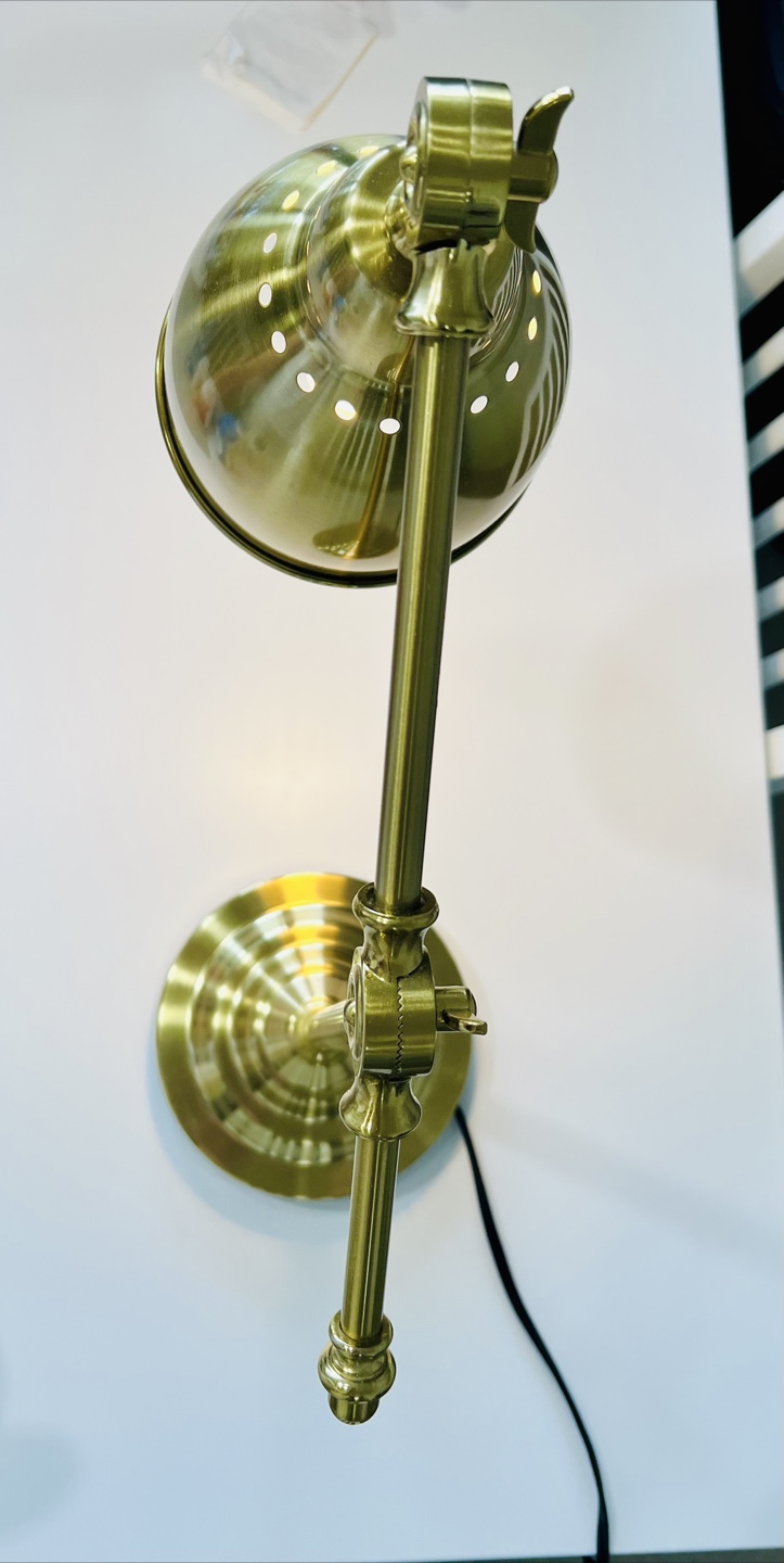 Brand New Adjustable Work Lamp – Never Used - photo 3