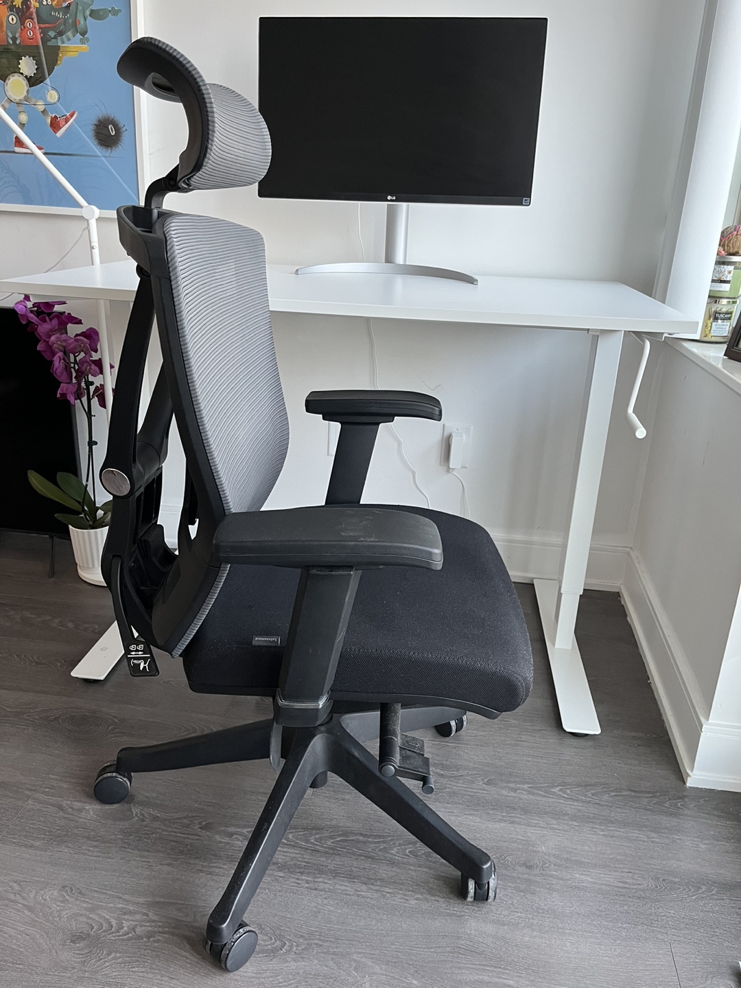 Autonomous Ergonomic Office Chair with Headrest - photo 2