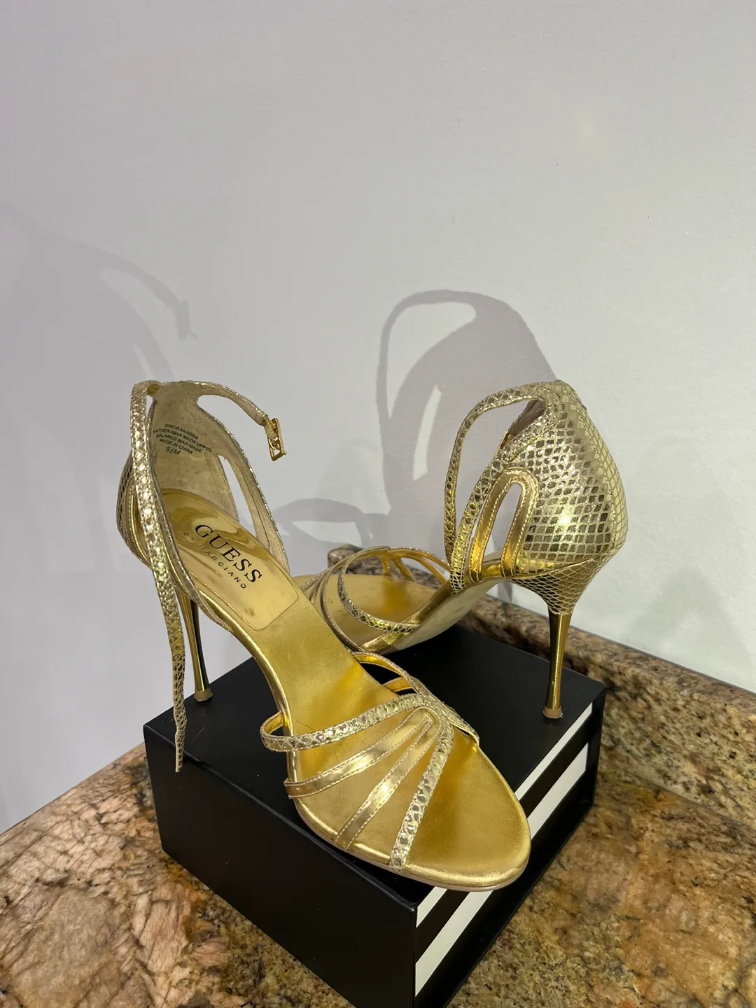 Gold Guess Heels Size 5.5 image indicator(3)