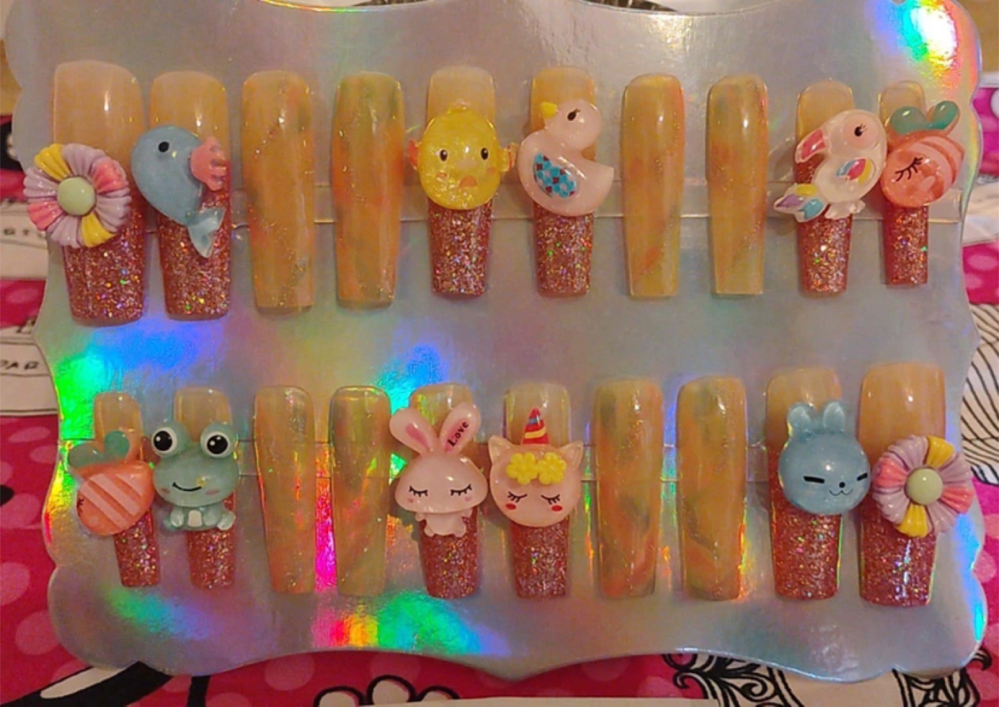 Custom Press-on Nails - Various Designs - photo 4