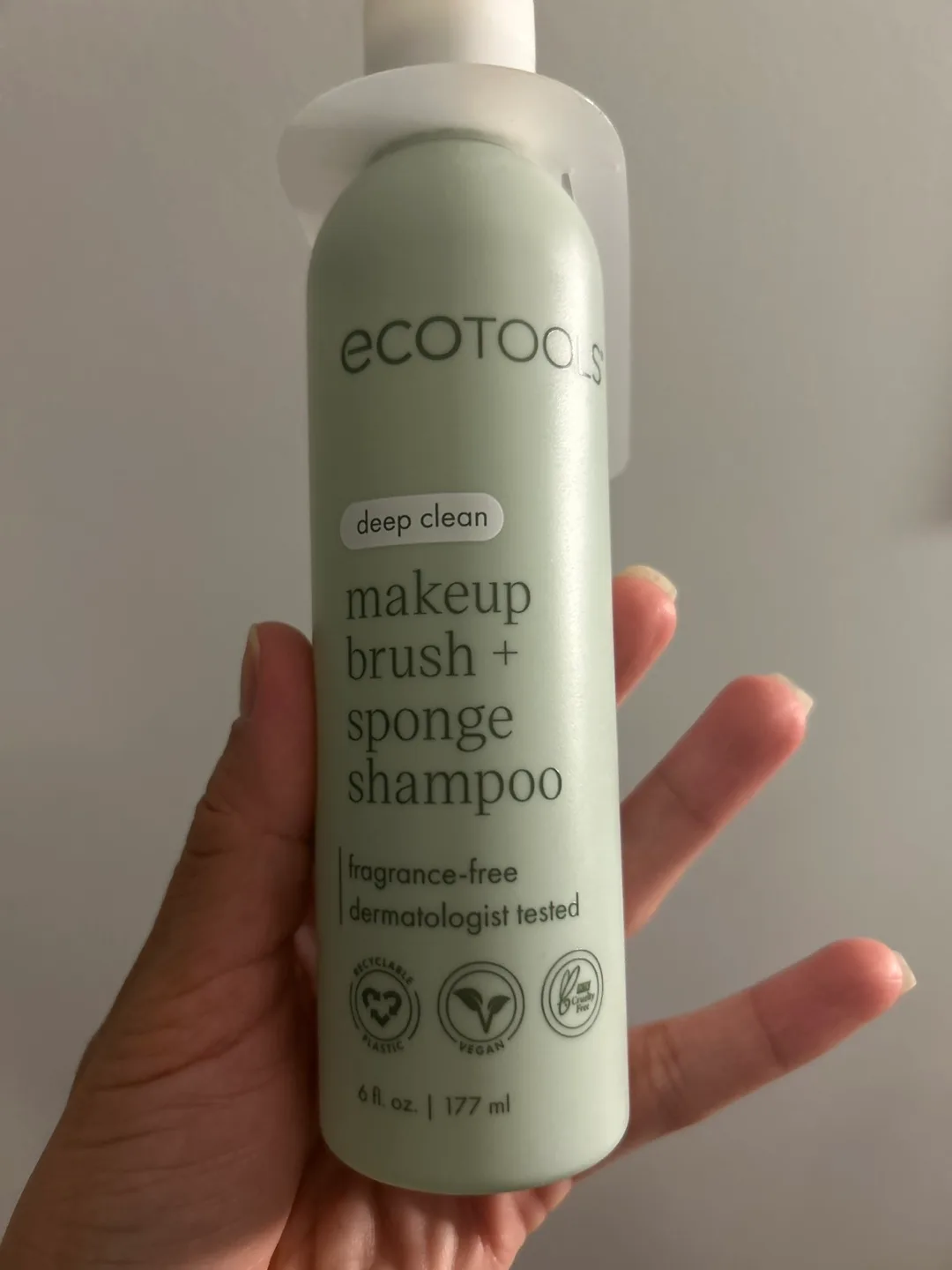 NEW Makeup Brush & Sponge Cleaner image indicator(2)