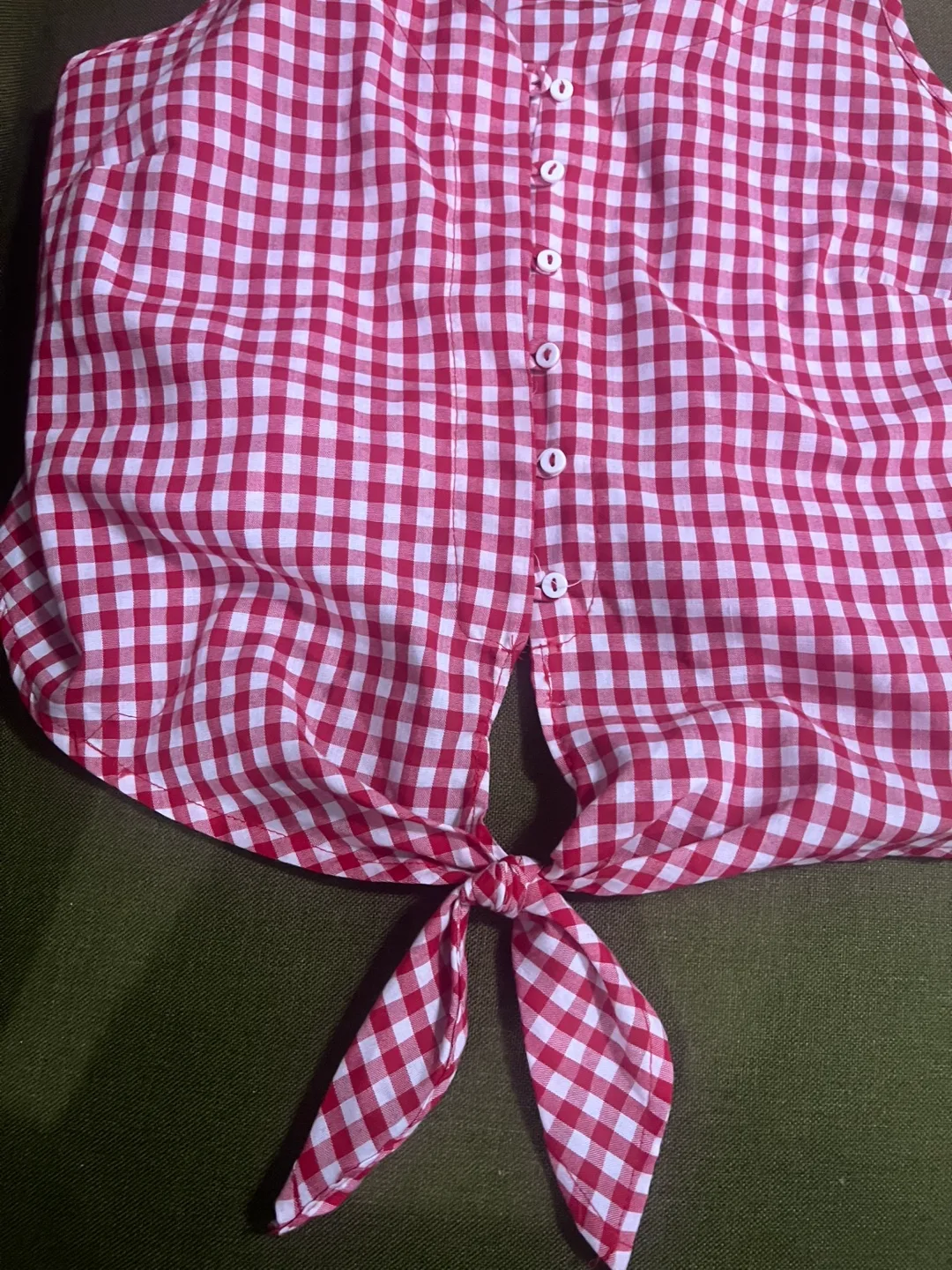 Tresics Red Gingham Tie-Front Tank Top Size L/G image indicator(3)