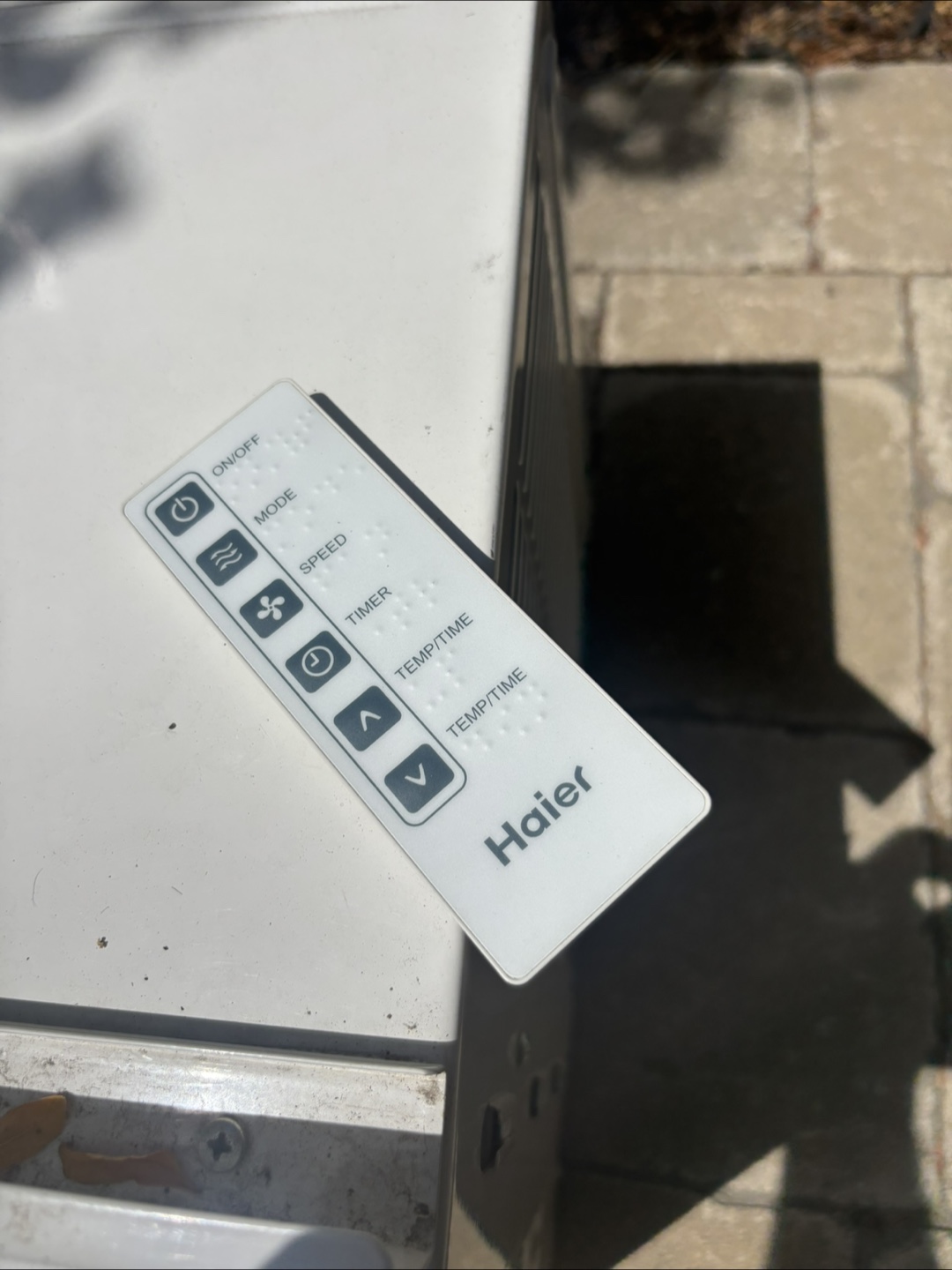 Haier Window Air Conditioner - photo 3
