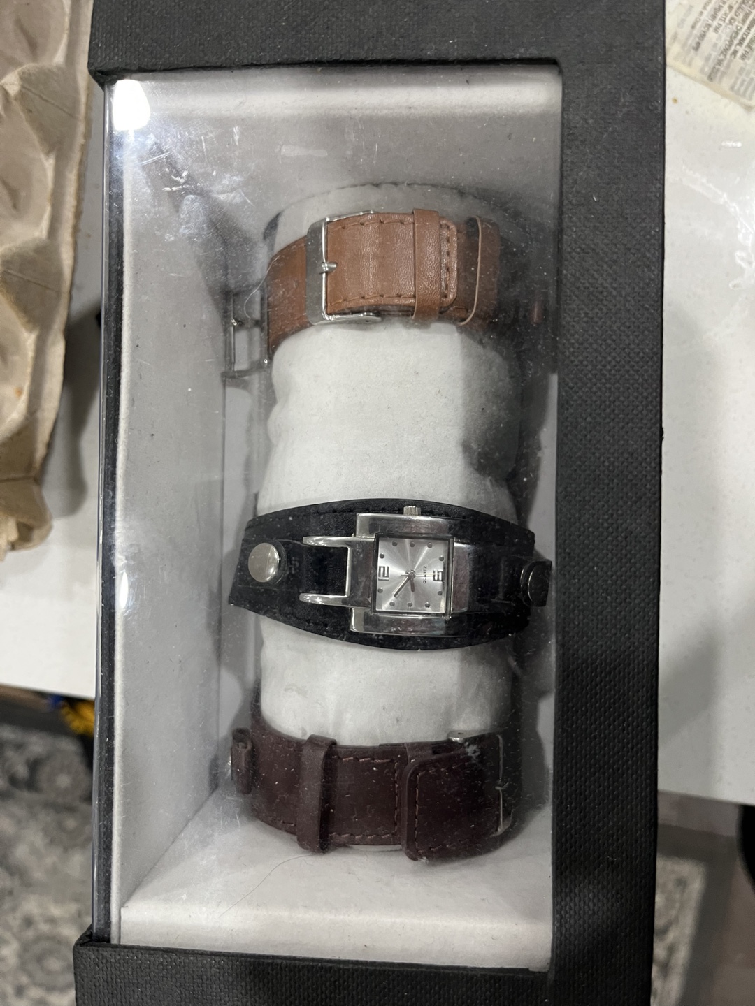 Two Women's Wristwatches in Gift Box