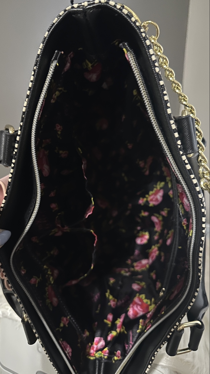 Betsey Johnson Tote Bag - Black and Pink 🏒🏒 - photo 3