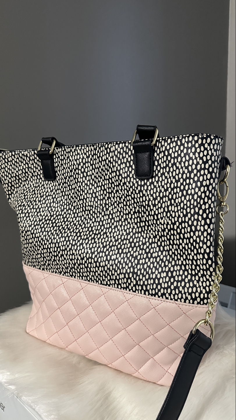 Betsey Johnson Tote Bag - Black and Pink 🏒🏒 - photo 2
