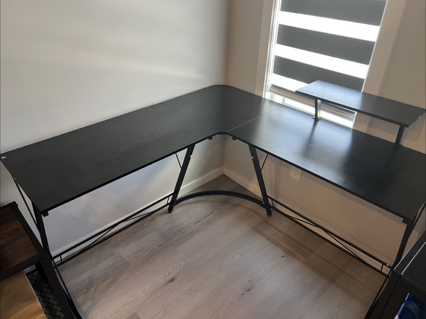Corner Computer Desk - Black