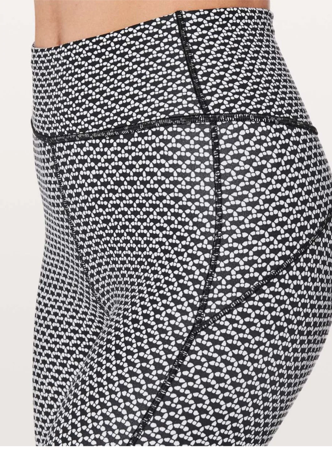 Lululemon In Movement image indicator(3)