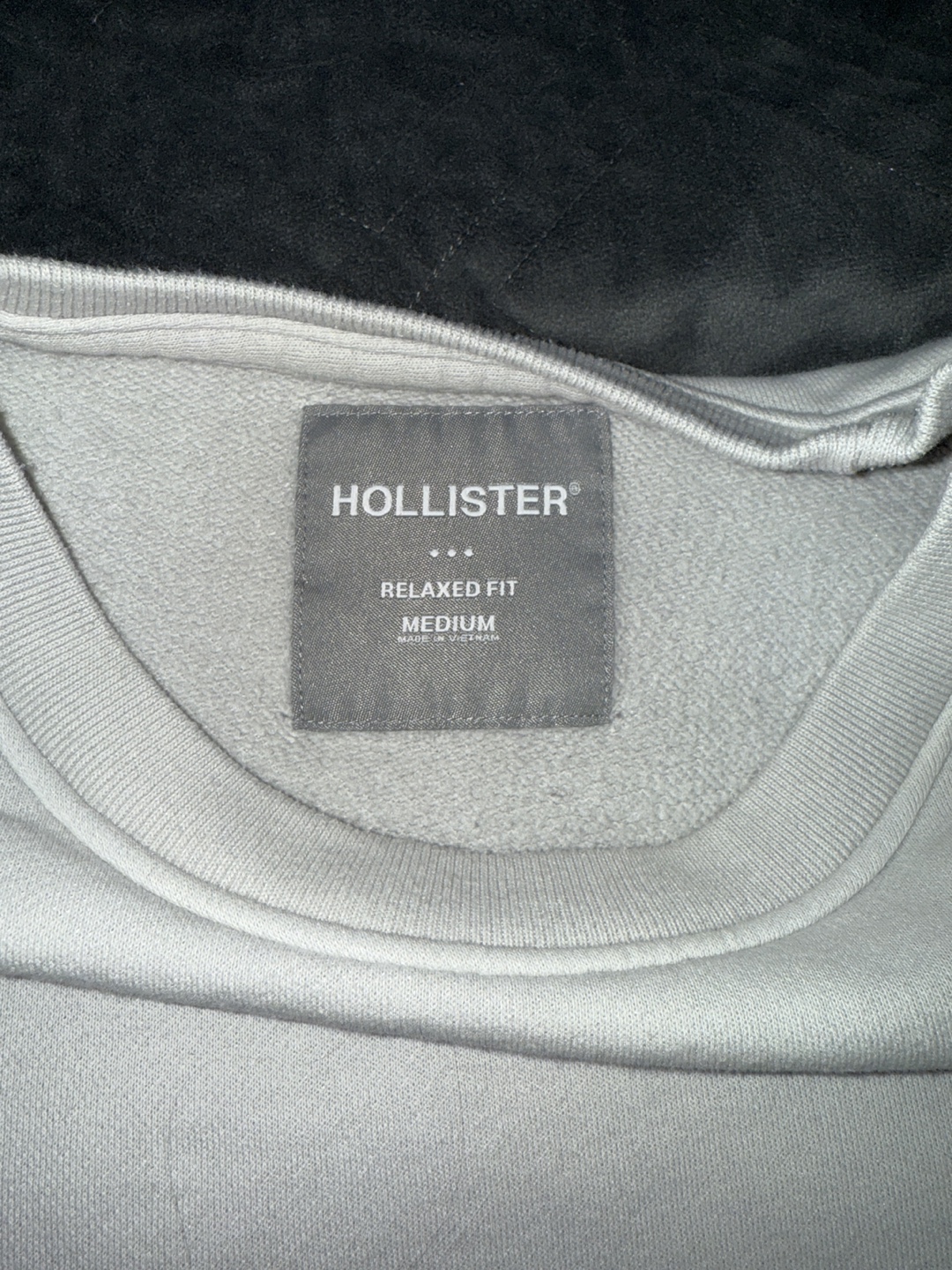 Hollister Relaxed Fit Crewneck Sweatshirt - Medium - photo 3