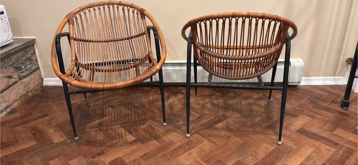 Pair of Mid-Century Modern Rattan Chairs with Black Metal Frame image indicator(2)