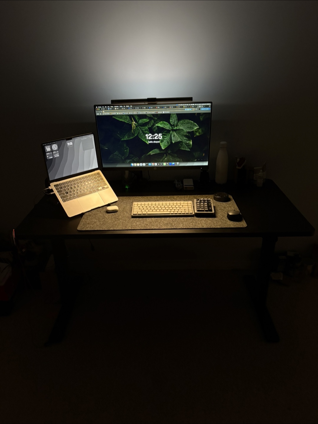 FlexiSpot Electric Standing Desk - photo 4