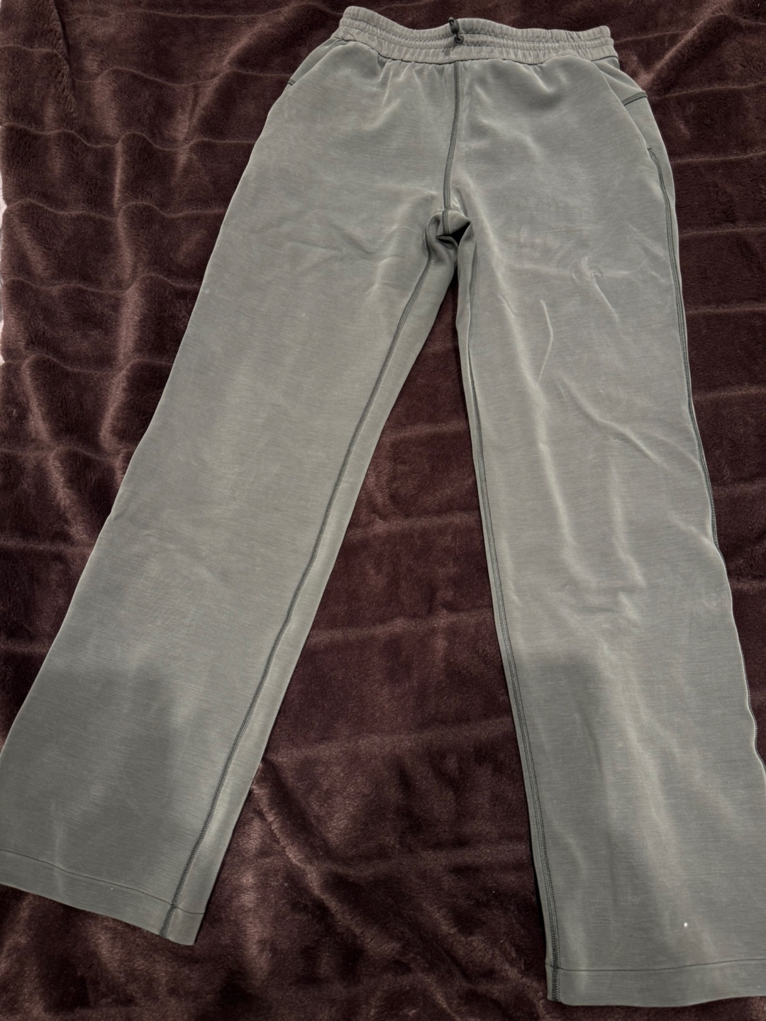 Lululemon Dark Green Joggers - photo 3