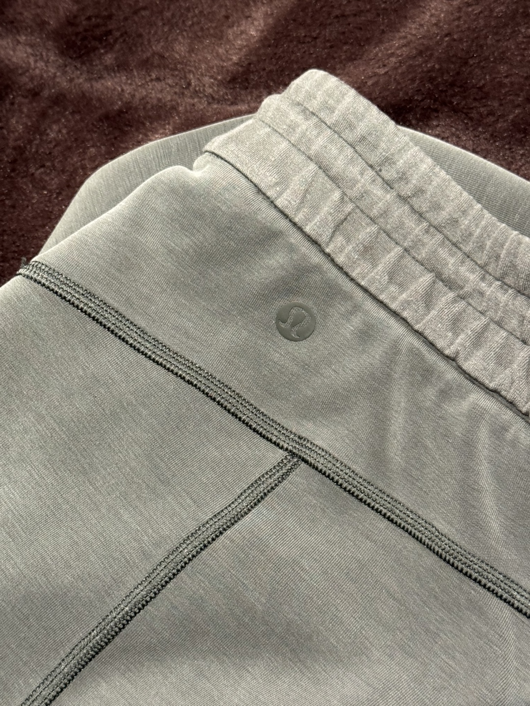 Lululemon Dark Green Joggers - photo 2