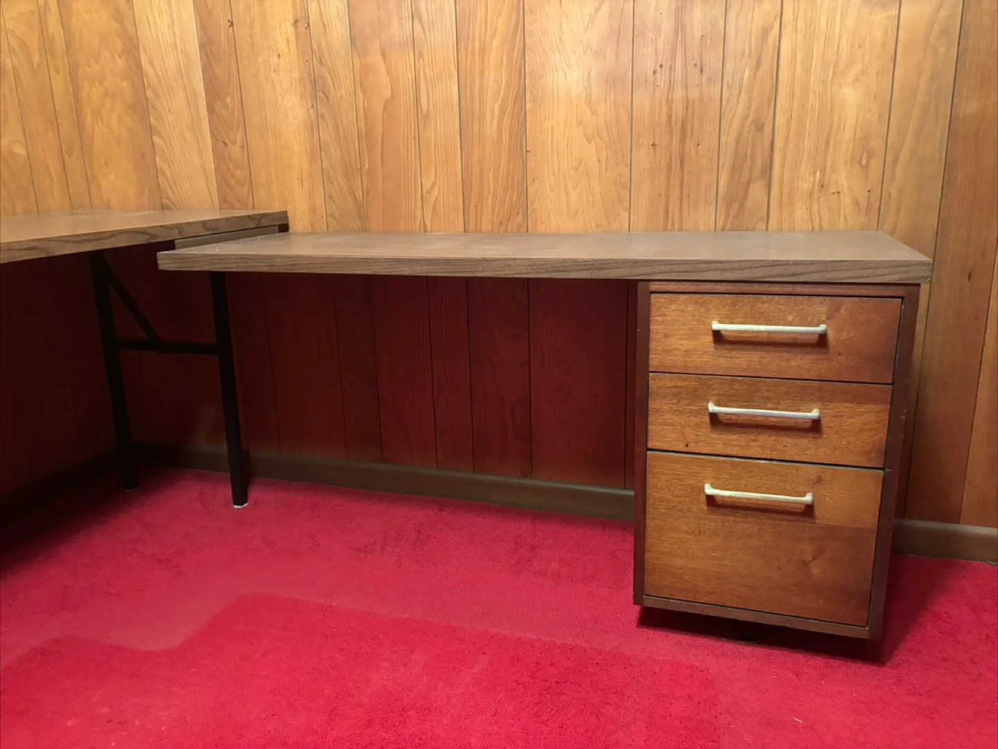 Mid-Century Modern Corner Desk image indicator(2)