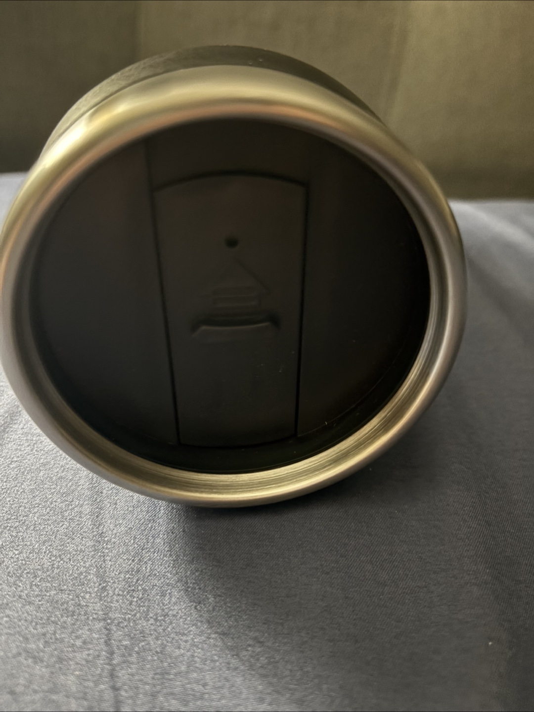 Brand new Travel Mug - photo 2