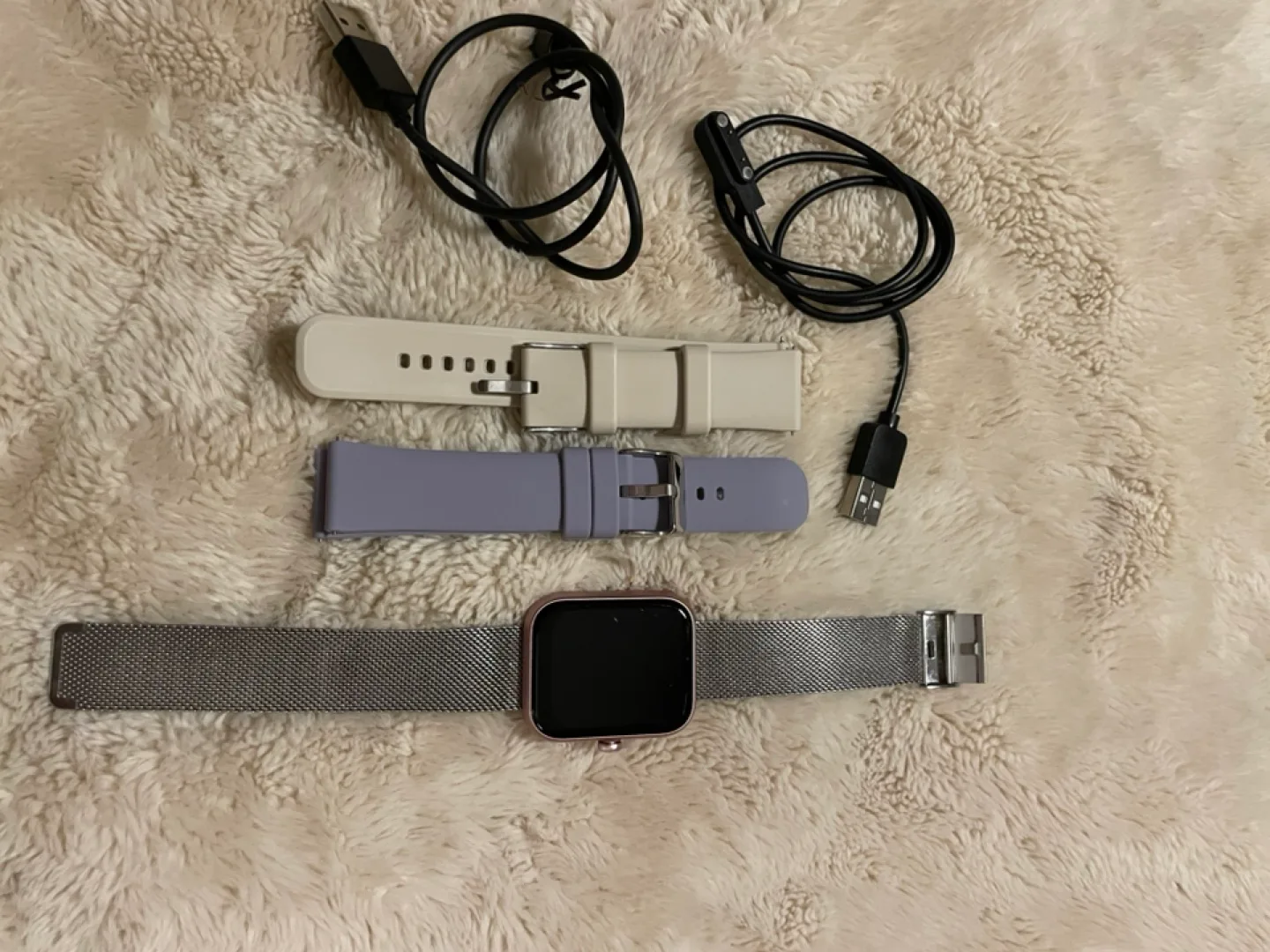 Smartwatch with Extra Bands and Charger thumbnail