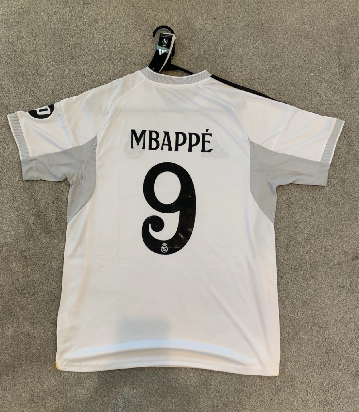 Real Madrid Mbappé #9 Adidas Jersey size Large - photo 2