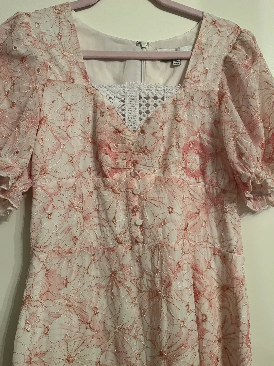 Adelyn Rae Embroidered Floral Midi Dress 🏒 image indicator(4)