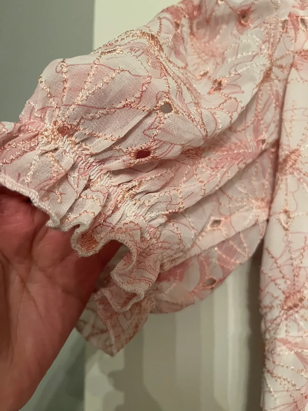 Adelyn Rae Embroidered Floral Midi Dress 🏒 image indicator(5)