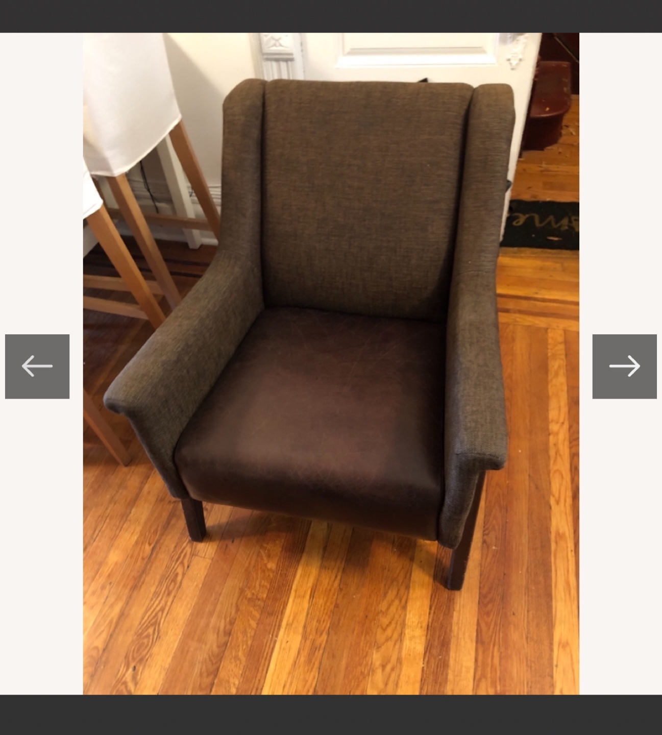 Mid-Century Modern Accent Chair - photo 2