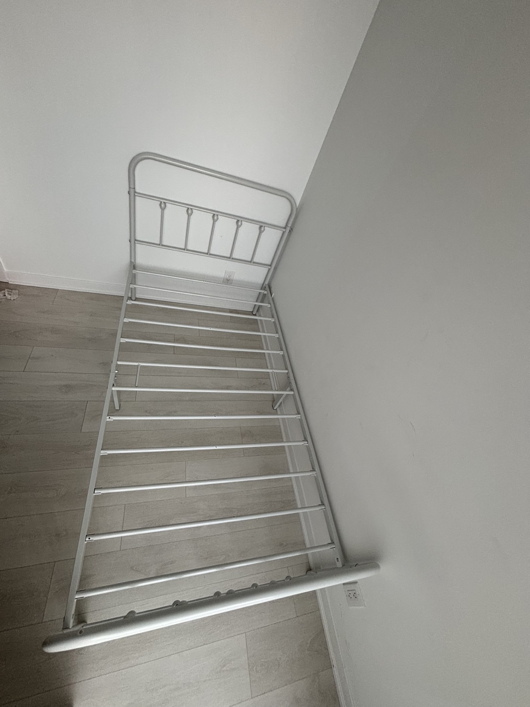 Single Metal Bed Frame - White - photo 4