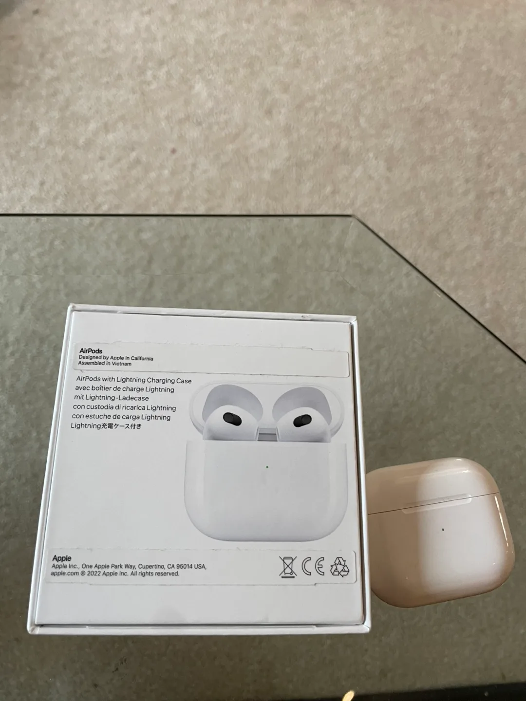 Still available: Apple AirPods 3 with Charging Case image indicator(2)