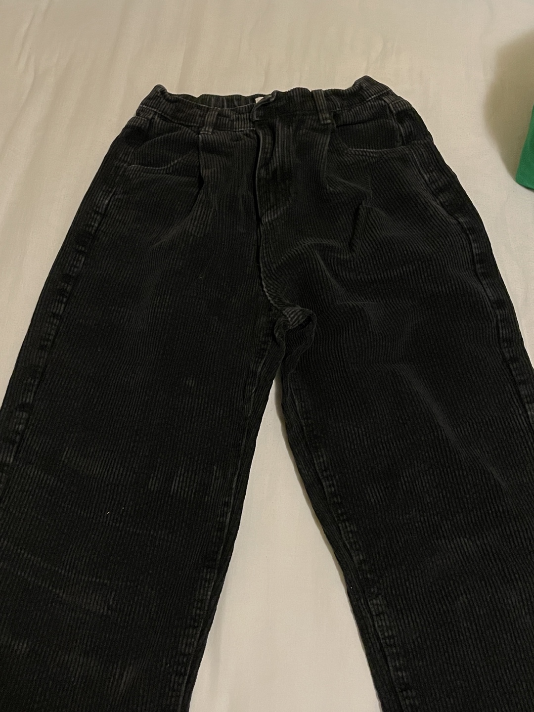 size M corduroy pants