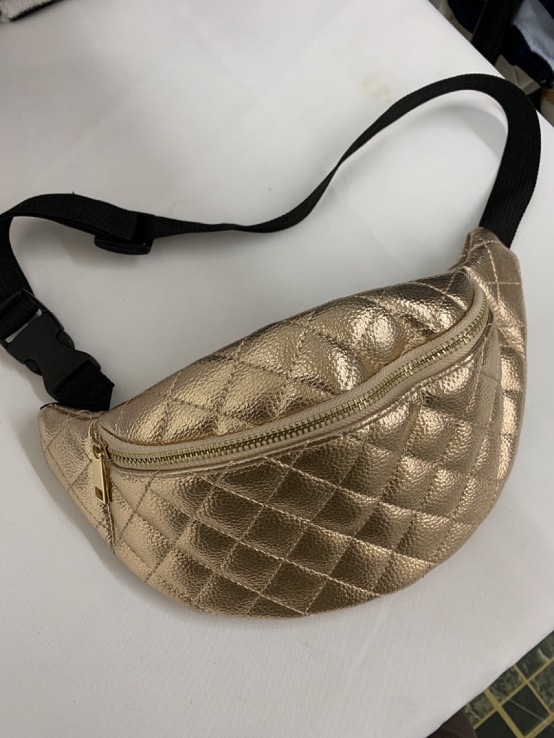 Rose Gold Quilted Fanny Pack🥕 - photo 2
