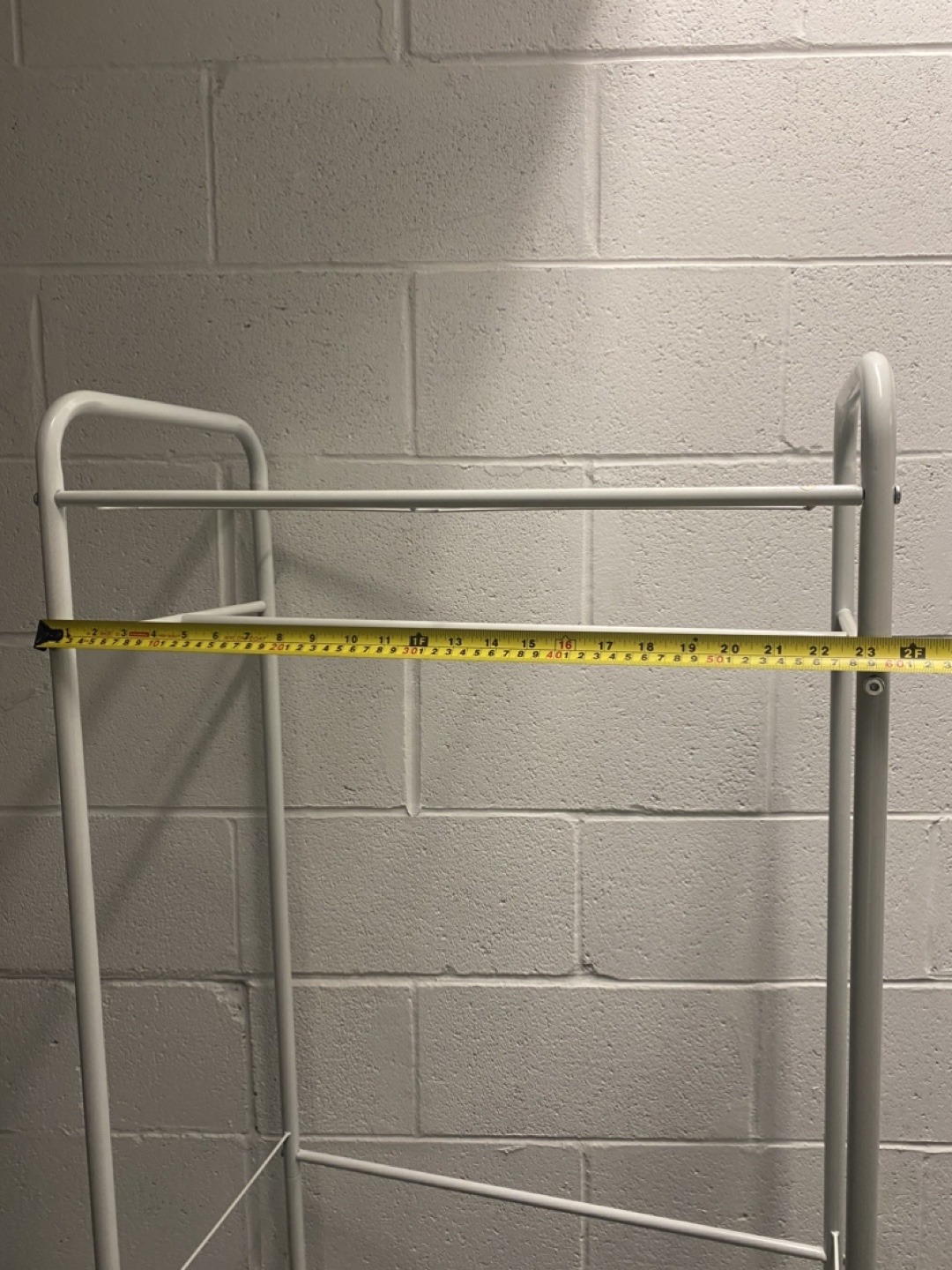 White Metal Clothing Rack - photo 3