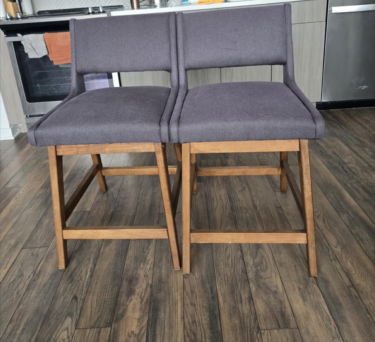 Pair of Mid-Century Modern Counter Stools - photo 2