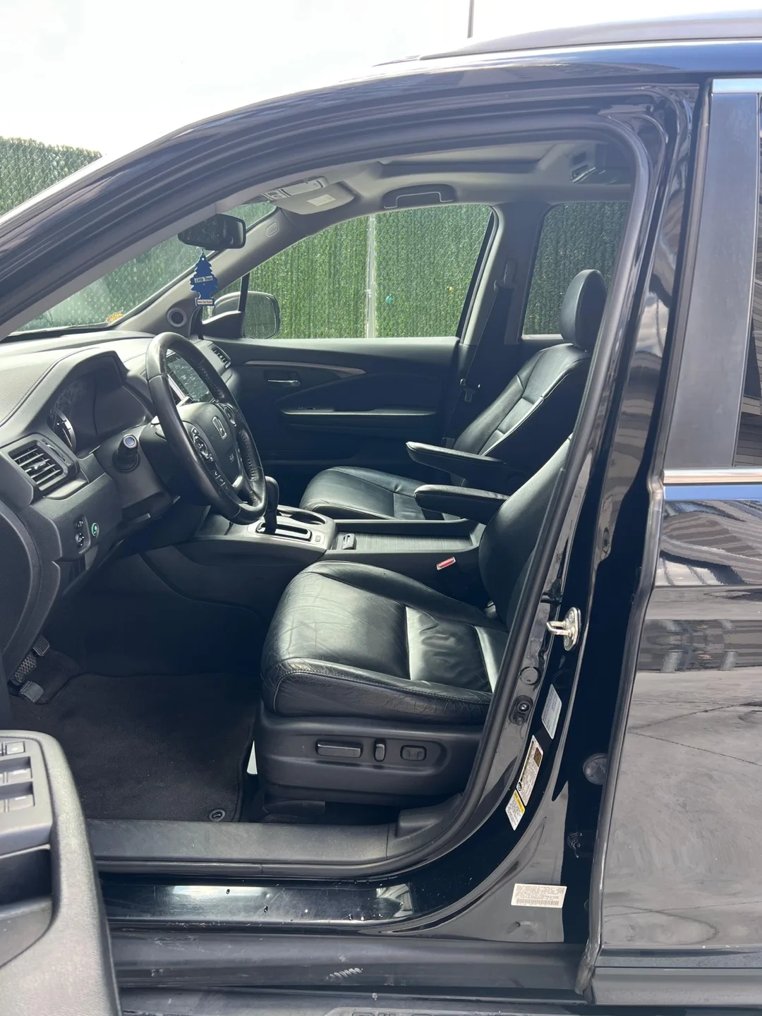 2016 Honda Pilot AWD image indicator(6)