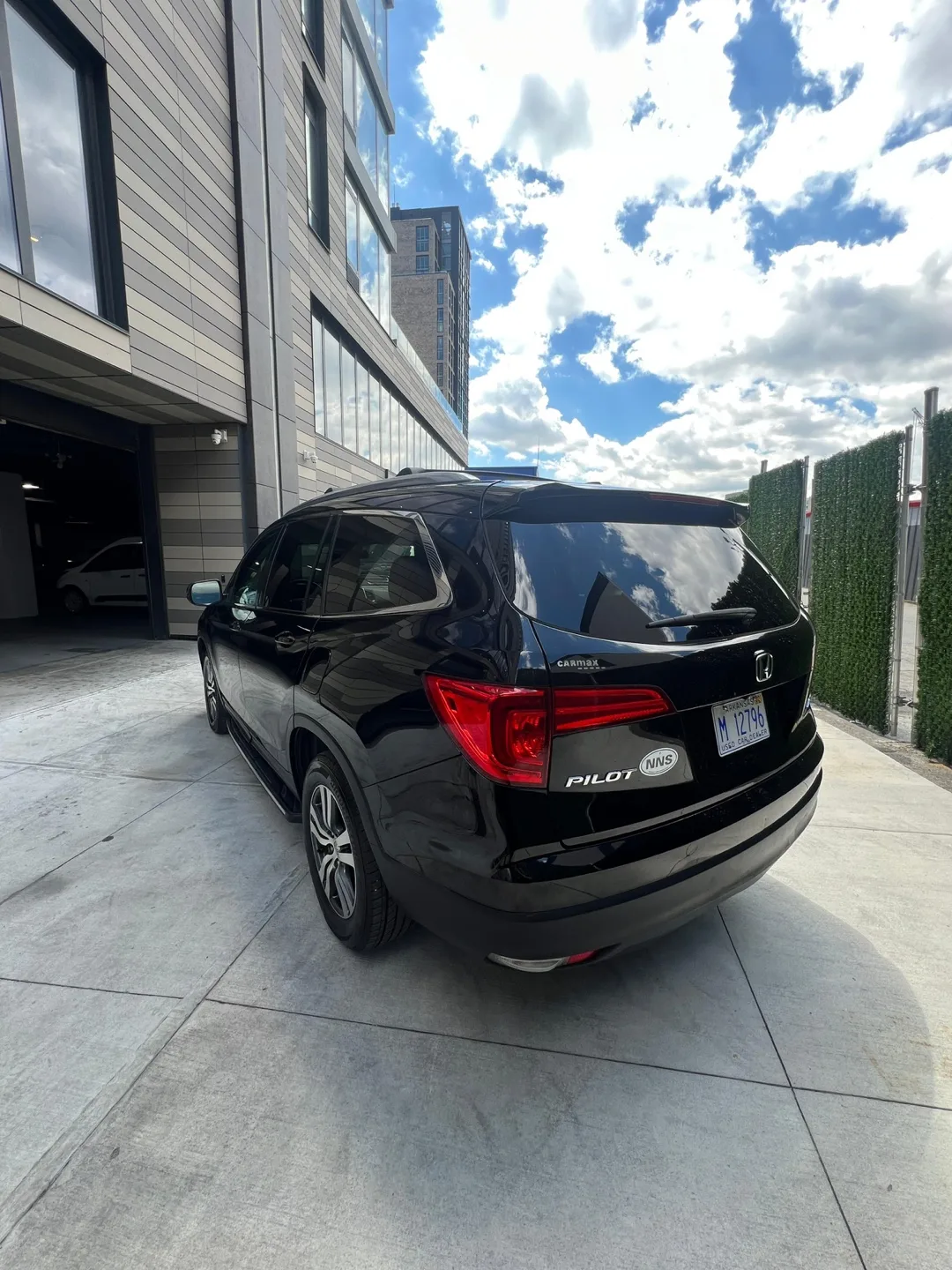 2016 Honda Pilot AWD image indicator(5)